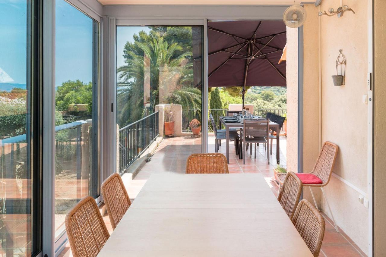 Villa Vue Mer Presqu'Ile De Giens Avec Piscine Hyères Esterno foto