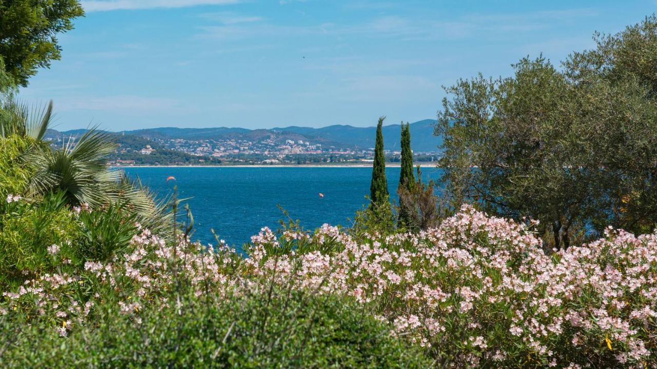 Villa Vue Mer Presqu'Ile De Giens Avec Piscine Hyères Esterno foto